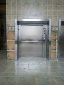 Dumbwaiter Lift
